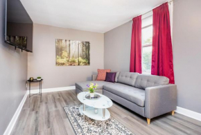 Modern and Cozy - 3BR Units with Netflix - mins away to Byward Market